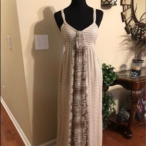 Ellavie Maxi Dress